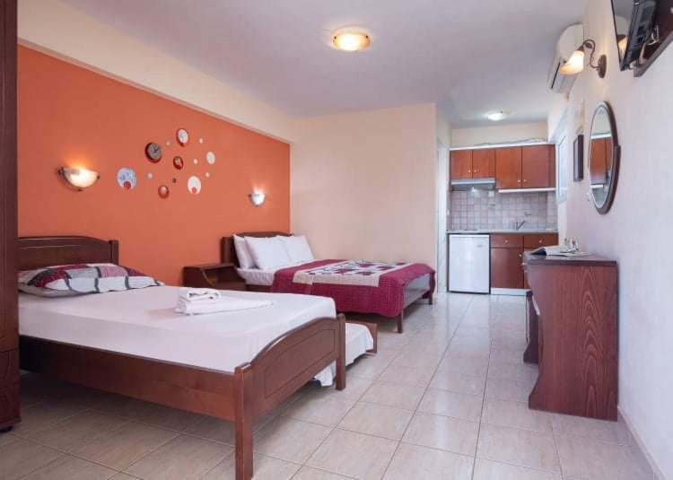 House Aggeliki Hotel Kalamítsion Eksteriør billede