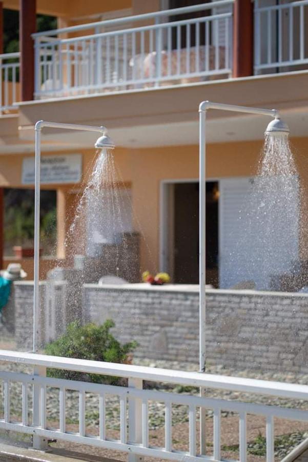 House Aggeliki Hotel Kalamítsion Eksteriør billede